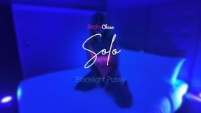 Ｓｏｌｏ - Blacklight Pussy 😋