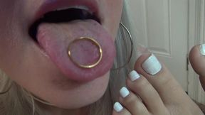 Toe Ring Stealer!