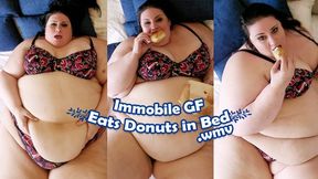 Immobile GF Eats Donuts in Bed (WMV)