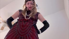 London Evans' Roaring '20s Giantess Fantasy 4K POV Tiny Thrills Await