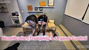 Bubble Wrap Torment: Slave Under Their Heels