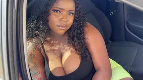Black babe gets dicked down on her car POV