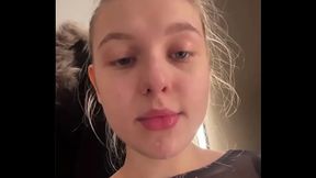 Wet and horny teen gives a deepthroat blowjob in the changing room