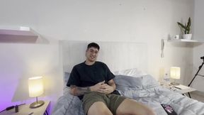Sis-In-Law Pussy Eaten Gushing Before GF Bangs Door