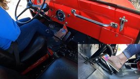 1962 Jeep CJ5 Start & Drive in Slides & Barefoot