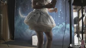 Izzy Delphine - 390 - Backstage cosplay photoshoot