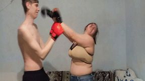 Boxing with a Chubby Girlfriend MP4