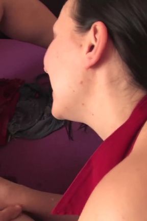 Making hairy girl squirt