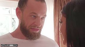 Ryans Husband Has A Job For The Pool Man With Ryan Reid