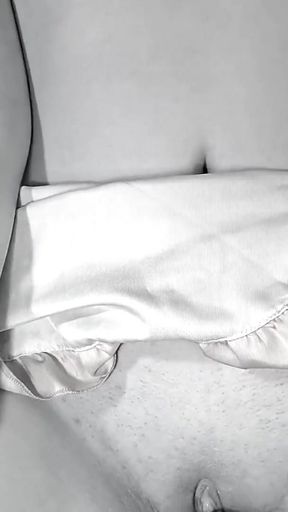 Unforgettable moment from "A modest girl decided to first sex"