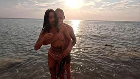 I took slender Eva Tender to a beautiful place by the sea and received thanks in the form of anal