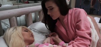 Naughty Teens Elizabeth and Jenna Take Relentless Filling