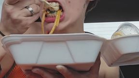 Chow Down on Ninja Grill