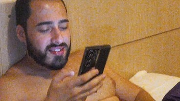 Diabinha levou gozada na boquinha do traira