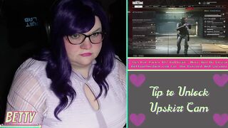 Chubby Gamer women Plays with Herself while Having Fun Call of Duty