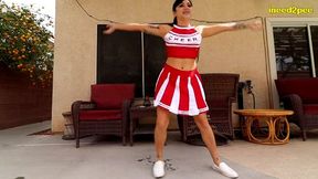 cheerleader coach sushii xhyvette wetting her panties
