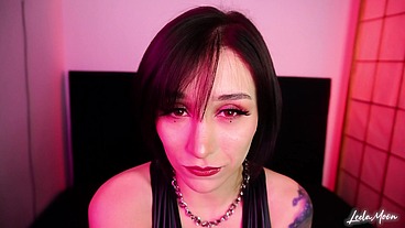 Vampire queen gets her stake