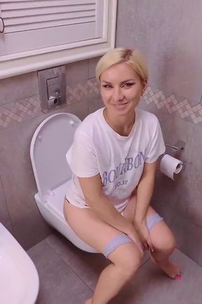 Husband Caught Me Peeing and Fucked Me Hard  4k