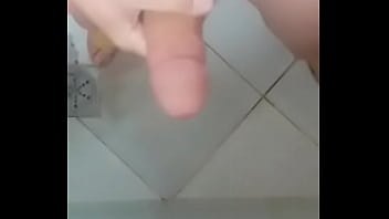 SAFADA COM TES&Atilde_O JORRANDO LEITE QUENTE