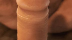 Having a quick pee between orgasms