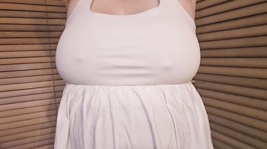 Lady Harland dances naked with her huge bouncing tits