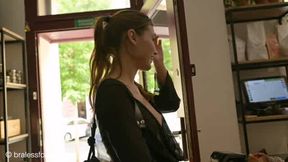 Ellie Luna  Public flashing