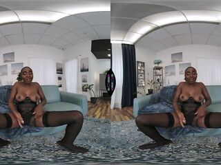 VR Porn - Afro Black Beauty Zaawaadi Solo Fingering Her Ebony Snatch In Hawt Underware