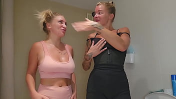 Irina vient dormir chez moi Apr&egrave_s notre live on va ce coucher nue Au ...