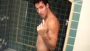 Caesars Hot Solo Session: Ripped Milf StepDaddy Shows Off His Thirst Trap – Men Over 30