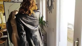 je me baise une esapgnole en  veste cuir