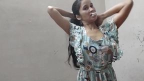 Desi gaao ki larki ko jabar dasti pakad ke pela