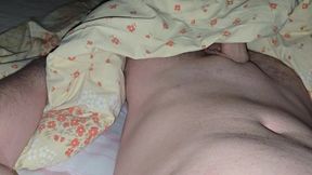 deutscher daddy kann nicht einschlafen – geiler wichs im bett - phantomgentx