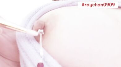 【Nipple Masturbation】Nipple orgasm after slow stimulation with a brush