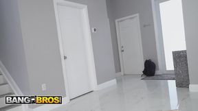 BANGBROS - Brianna Moore Sees Her Stepdad’s Huge Cock And Can’t Resist Sucking And Riding It