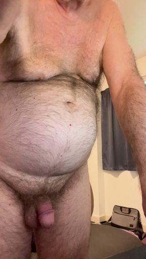 Coach Karl Has Fun on a Live Cam Show 7106