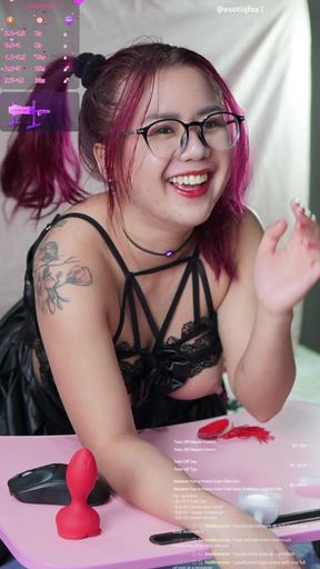 Cute Nerdy Asian Streamer Gabbi Does Anal Training - Shy Blushy First Time