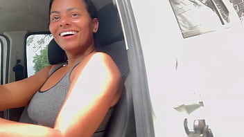 sai com mulher casada na academia e levei ela para o estacionamento comi o cuzinho dela 100% ANAL( COMPLETO NO RED)