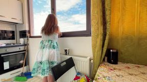 Life with Your Gassy Girlfriend: a Day Full of Farts 4K