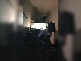 petsuit wiht hood weile vibed selfbondage