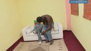 Raseblanding blowjob, sædsprut, svart, uten kondom, kuker, stor svart pikk – Japanske homofile knuller i rumpa