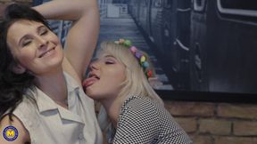 Hairy Stepmom Sissy Has A Forbidden Affair With Her Stepdaughter Vaness Queen - MatureNl