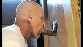 GloryHole BJ Splashes Out