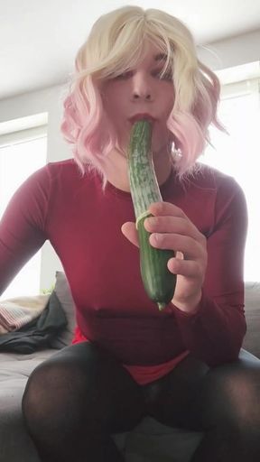 Deep anal with a cucumber