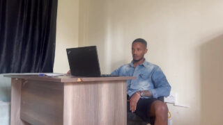 Masturbasi, ejakulasi, handjob, ejakulasi – film solo rumahan gadis muda bertato Asia, penetrasi anal dengan penis besar