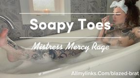 Soapy Toes, Foot Fetish Soft Femdom
