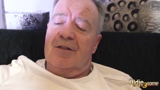 Grandpa with big cock cums on pretty girlfriends faces in threesome