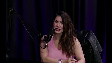 ENGANAR AS PESSOAS N&Atilde_O VALE A PENA, PREJUDICA A IMAGEM - BRUNA FERRAZ (MOAI TV)