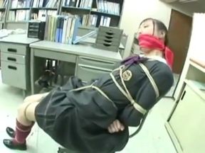 Kinky S&amp;M Brunette, Bandages &amp; Bondage in Tokyo Heat