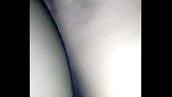 Comendo a morena de quatro