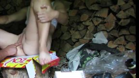 Otorval Sosedku Ot Rabot Postavil V Sarae Rakom Trahnul I Nakonchal Na Popku